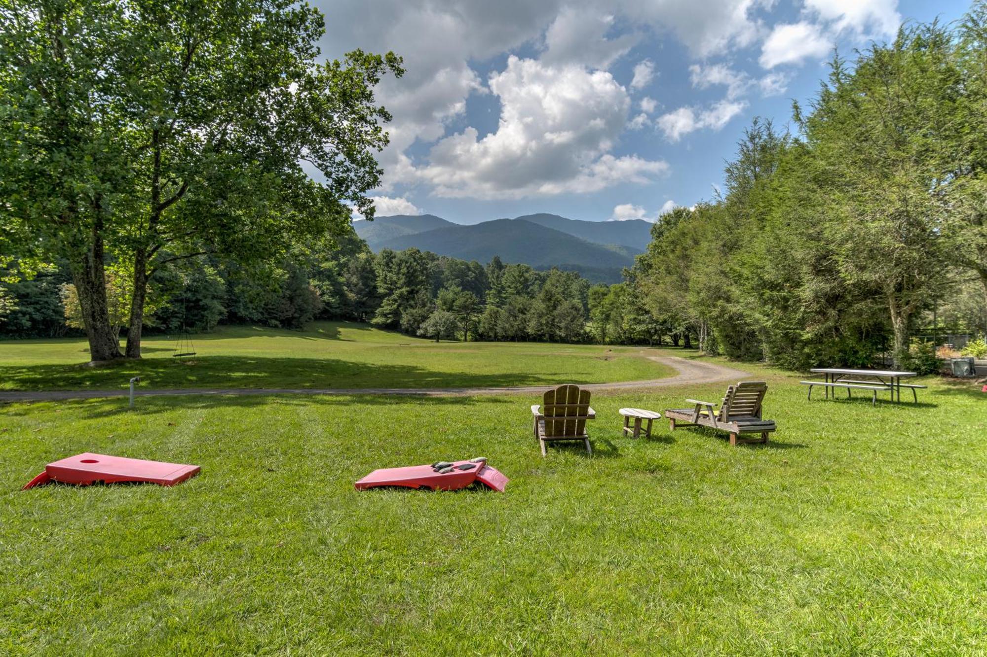 Lodge At Mount Mitchell Busick Екстер'єр фото